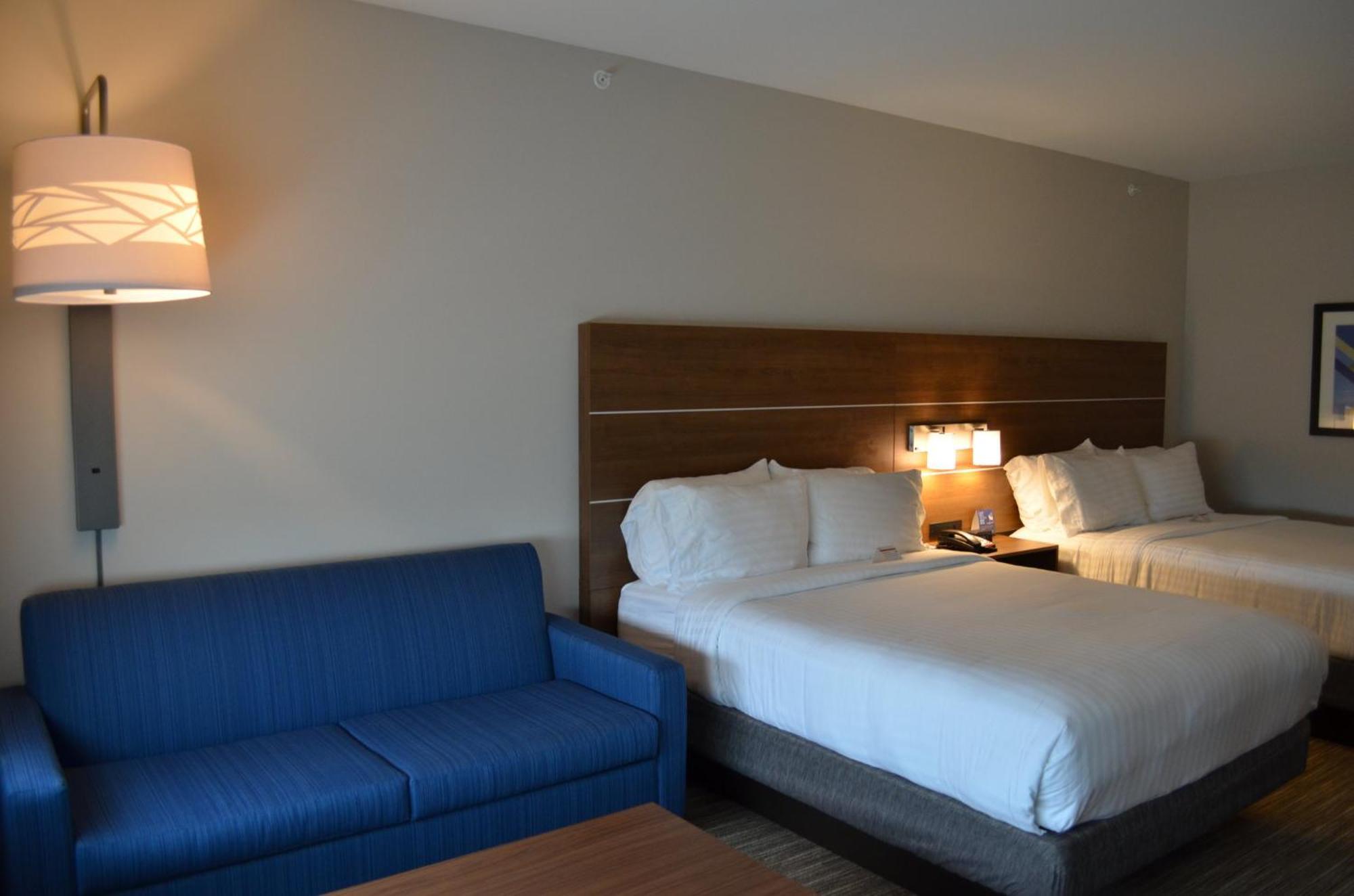 Holiday Inn Express & Suites - Charlotte Ne - University Area By Ihg מראה חיצוני תמונה